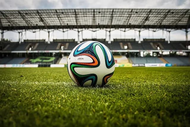 How to Decipher Football Transfer News Accurately